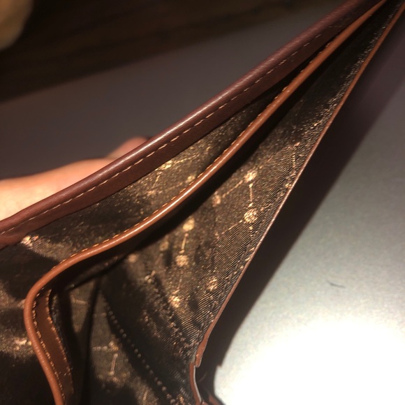 Perry Ellis Wallet - Picture 5 of 5